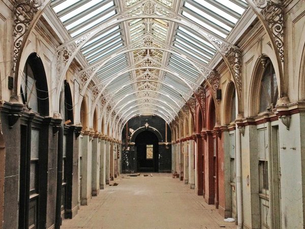 Bee-Hive-Building-Bendigo-Conservatory-glass-roof-restoration
